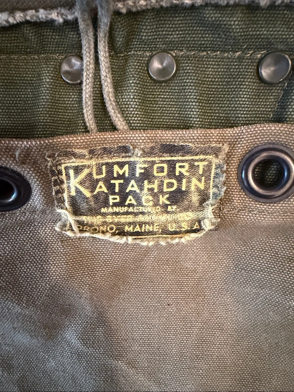 Kumfort Katahdin Pack Military Green Vintage Canvas Rucksack